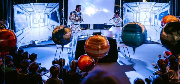 Arbre de noel Thales agence evenementielle Toulouse 000